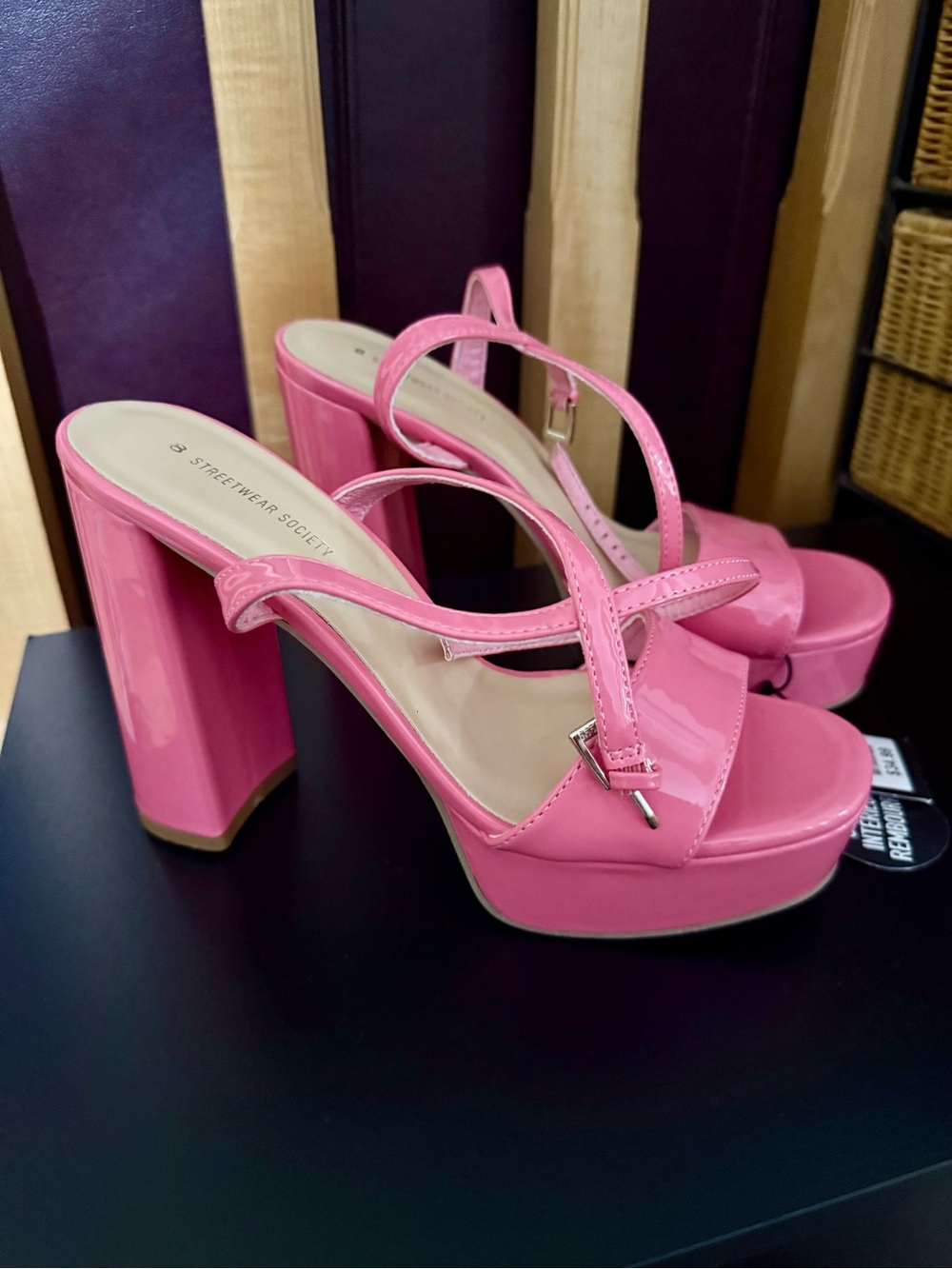 STREETWEAR SOCIETY Pink Patent Platform Heels Strappy Block Heel Sandals Sz 8
